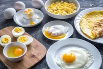 Breast Cancer in Your 50s, Lung Cancer in Your 60s to 80s... Why Should Cancer Patients Eat Meat and Eggs?