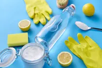 11 Smart Ways to Use Vinegar: More Than Just a Kitchen Seasoning