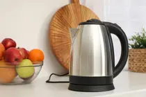 Stained Electric Kettle? A Spoonful of Vinegar Can Make It Like New