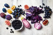 Estabilidad de la glucosa en sangre y efecto antienvejecimiento: 4 alimentos ricos en antocianinas