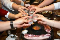 ¿El cáncer de mama también les da a los hombres?