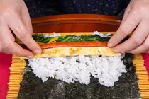 Is Gimbap the Culprit Behind Blood Sugar Spikes? How to Eat It Healthily