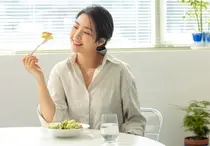 Cutting Carbs to Lose Weight? Why You Might Be Primed for Future Weight Gain