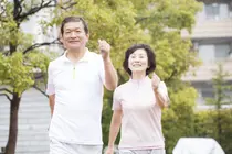 The Hidden Danger of Middle-Aged Belly Fat: Why Your Waistline Ages Your Brain and Heart