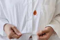 Coffee, Oil, and Makeup Stains: How to Make Them Disappear Completely