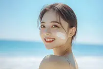 防晒霜明明涂了，为什么还是长黄褐斑？这样涂才真正有效