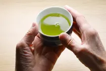Steeped in Health: Why the Way You Drink Your Tea Matters