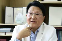 登北汉山、换灯泡受伤致残：60至70岁人群为何频频中招？