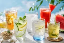 Beyond Plain Water: Six Refreshing Drinks to Maximize Summer Hydration