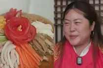 Mega-Influencer Baek Jin-kyung Shares Pregnancy Cravings for Korean-Style Chinese Cold Noodles