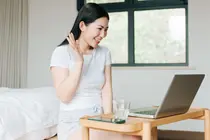 Avatar Counseling Eases Therapy Hesitation—Provided Expressions and Gestures Stay Natural