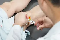 Autologous Fat Injections Linked to Slower Knee Osteoarthritis Progression, Study Finds