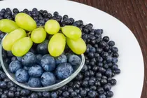 Compound in Blueberries and Grapes May Prevent Muscle Fat Buildup