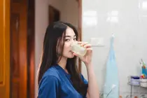 How to Use Mouthwash: Over-Disinfecting Can Actually Worsen Bad Breath
