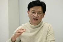 “Đau ngực mà đợi hết lễ mới đi khám? Tim không chờ đợi bạn đâu!”