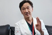 « Si vous vous précipitez sur le doenjang ou la glace, vous risquez d’aggraver la brûlure »… La vérité sur les premiers secours selon un expert des brûlures