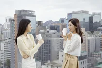 ‘Uống đủ nước’ có thể là ảo tưởng...Nhân viên bận rộn, dấu hiệu ‘thiếu nước’ nghiêm trọng là gì?