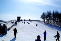 “Kỳ nghỉ của trẻ em nhưng chỉ ở nhà?”… 6 địa điểm trượt tuyết cho cả gia đình