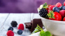 Does Sugar Always Raise Cancer Risk? An Oncologist Explains What Really Matters