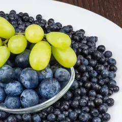 Compound in Blueberries and Grapes May Prevent Muscle Fat Buildup