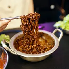 What You Eat on an Empty Stomach Shapes Your Blood Sugar and Weight: Foods to Avoid