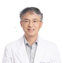 Giáo sư Kang Shin-hyuk nhận Giải thưởng Học thuật của Hội Phẫu thuật Thần kinh Hàn Quốc: Chẩn đoán u não chỉ trong 6 phút ngay khi đang mổ