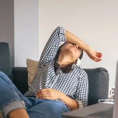 Constantly Exhausted Despite Enough Sleep? 6 Daily Habits Draining Your Energy