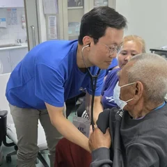 Au-delà des consultations, l’hôpital Asan de Seoul transmet aux soignants mongols « comment interpréter »