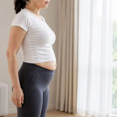 Chỉ riêng bụng dưới phình to bất thường?: Ở phụ nữ trung niên, đây có thể là dấu hiệu cảnh báo bệnh tim mạch