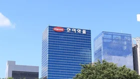Hanmi Control Dispute Reignites as Court Freezes 10 Billion Won in Lim Ju-hyun’s Shares