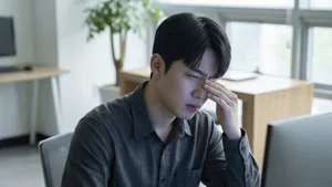 Too Much Air Conditioning? How Summer Cooling Drives Dry Eyes and Eczema