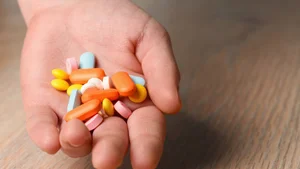Compléments alimentaires : à trop forte dose, ils peuvent devenir nocifs. Les symptômes qui doivent alerter