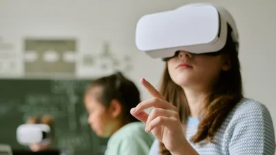 「Z世代、もっと賢くなると思っていたのに」…『親より劣る世代』の汚名、何が起こったのか？