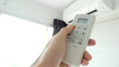 Saat Cuaca Terlalu Panas dan Lembap, Lebih Baik Pilih AC atau Dehumidifier? 
