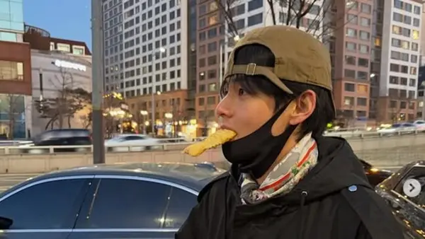 BTS V Chooses Winter National Snack Bungeoppang: How Does It Affect Blood Sugar?