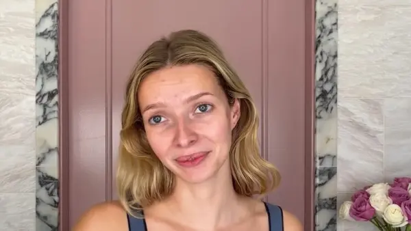 ¿La hija de Gwyneth Paltrow también sufre de acné por estrés? ¿Cuál es su método de cuidado de la piel?