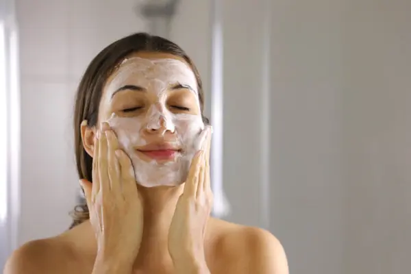 5 bí quyết ngăn ngừa nếp nhăn chỉ từ những thói quen nhỏ 