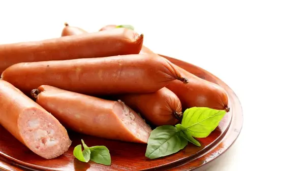 Surge in Young-Onset Colorectal Cancer: Emergency Medicine Professor Warns of Foods Wrecking Gut Health