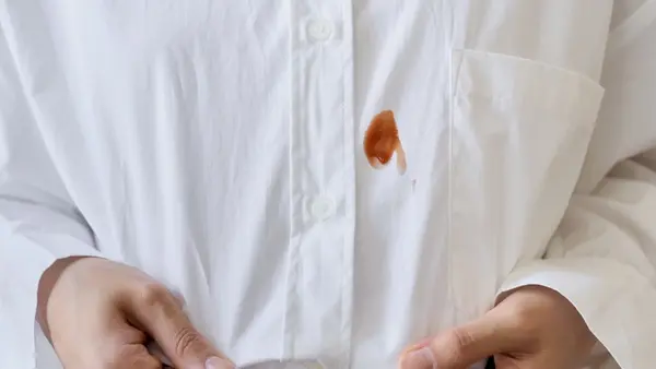 Coffee, Oil, and Makeup Stains: How to Make Them Disappear Completely