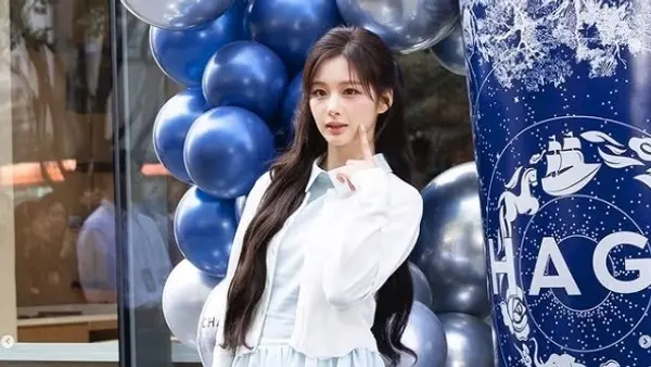 Sullyoon (NMIXX) đột nhiên rơi nước mắt khi đang chụp hình: Có phải vì điều này?