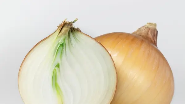 The Silent Threat to Cardiovascular Health: Six Foods to Lower 'Bad' Cholesterol