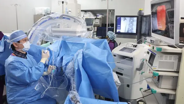 Incheon Hospital Introduces Suction Ureteroscope to Remove Kidney Stones Over 2 cm in Single Procedure