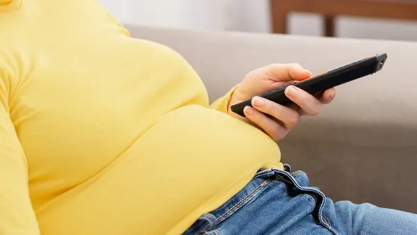 Feel Sluggish After Eating? Simple Habits to Curb Blood Sugar Spikes