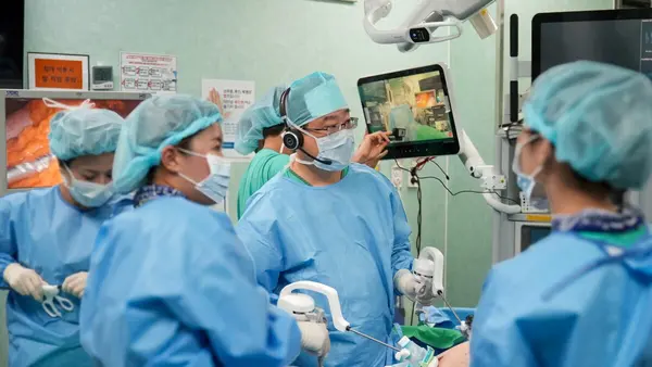 Korean Surgeons Settle Decades-Long Debate Over Rectal Cancer Technique