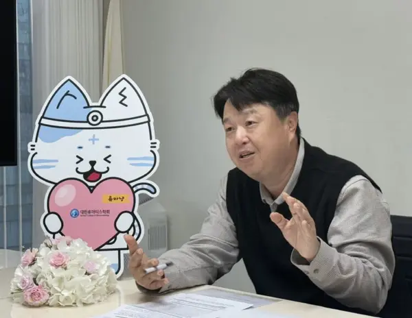 “Hàng ngày vật lộn với nỗi đau và nỗi sợ hãi… Các bác sĩ cũng đau khổ khi chứng kiến” Những người mắc zona thần kinh nguy hiểm