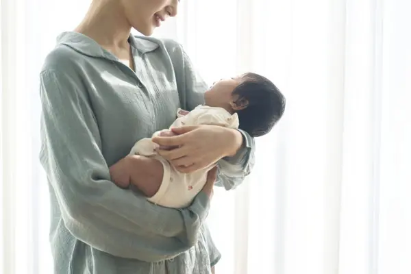 Postpartum Stress in the First Year is More Dangerous than Pregnancy... It Delays Baby's Brain Development