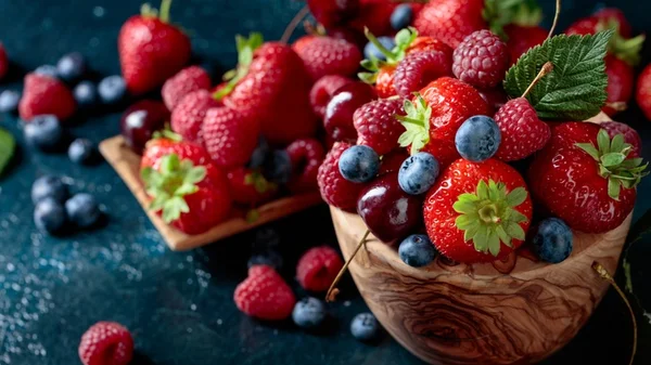 “Ăn quả mọng có giúp giảm cân không?”… Tốt cho não, tại sao?