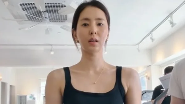 韩国女演员韩彩雅的减肥成功：