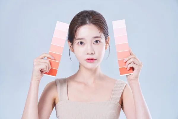 ¿Soy de tono cálido o frío?… ¿Cómo encontrar el ‘color personal’ que se adapta perfectamente a mi tono de piel?